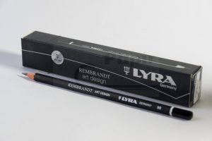 Lyra_Art_9B_8162.jpg